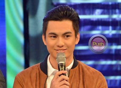 WATCH: Anjo Damiles asks for Julia Montes' number .